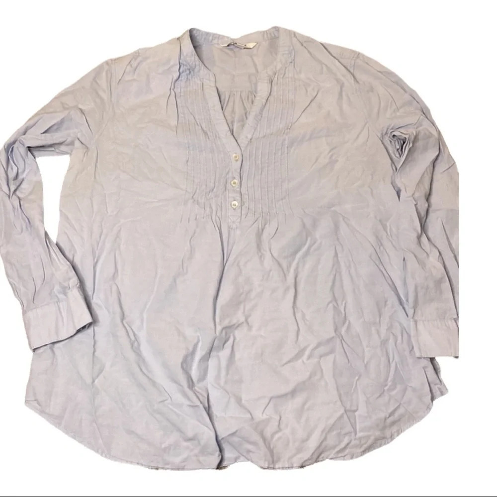 Old Navy Light Blue Long Sleeve Top